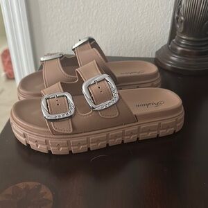 Brown Woman’s Sandals with Buckle Detail